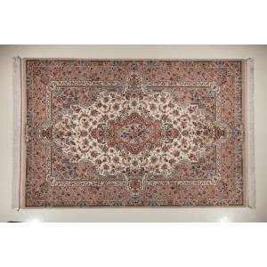 فرش دستبافت کرک ابریشم اصفهان