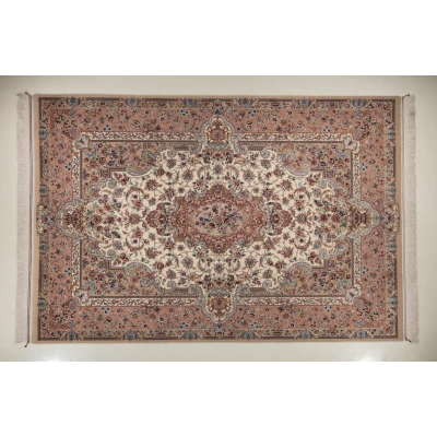فرش دستباف کرک و ابریشم اصفهان 7 متری کد 0016