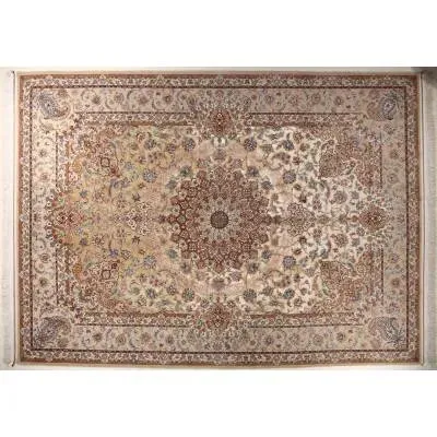 فرش دستباف کرک و ابریشم اصفهان 9 متری کد 0004